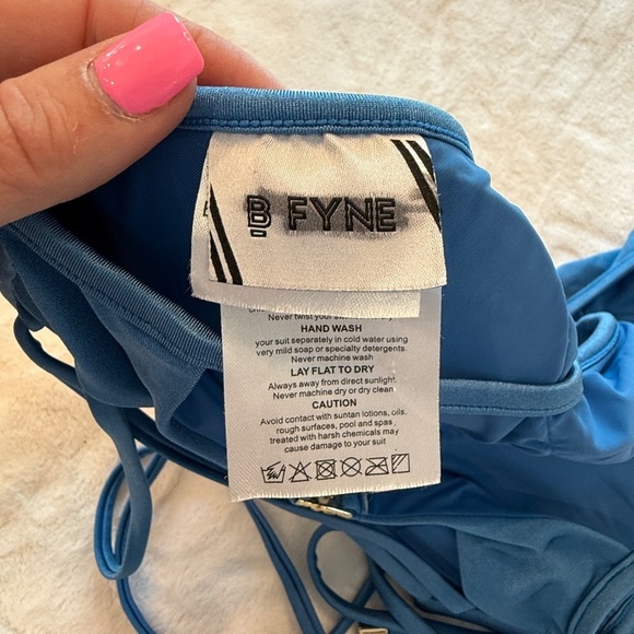 New! B Fyne Milan Bikini Top Blue 45645 - Picture 9 of 12